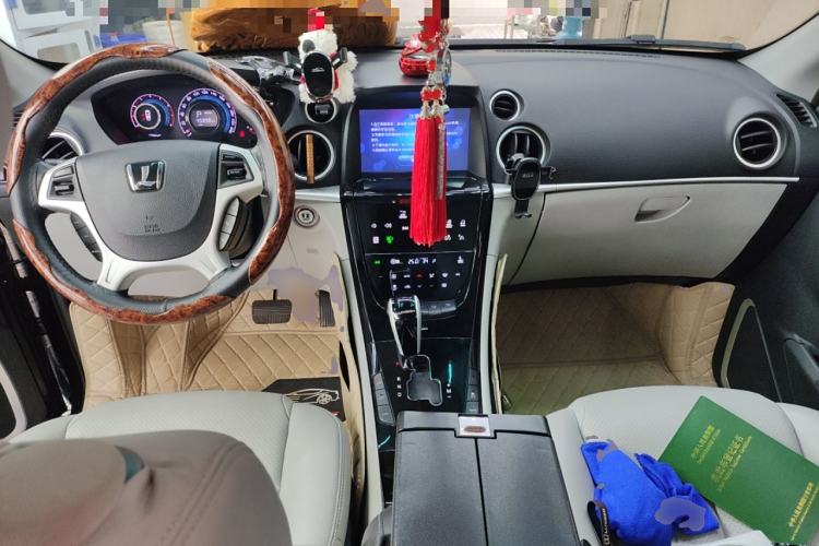 Used Luxgen Great 7 SUV 2014 2.2T Four-Wheel Drive Prestige Version
