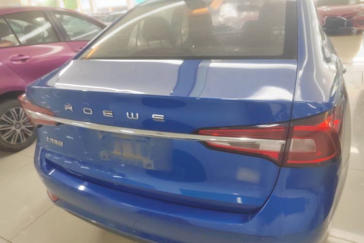 Used Roewe i5 2019 1.5L Automatic 4G Connected Langyue Edition