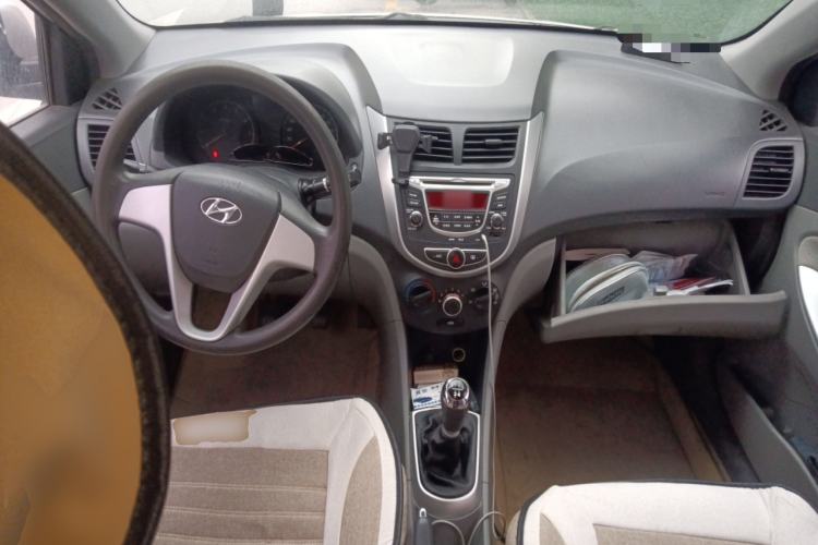Used Hyundai Verna (older generation) 2010 Sedan 1.4L Manual Standard GL Model
