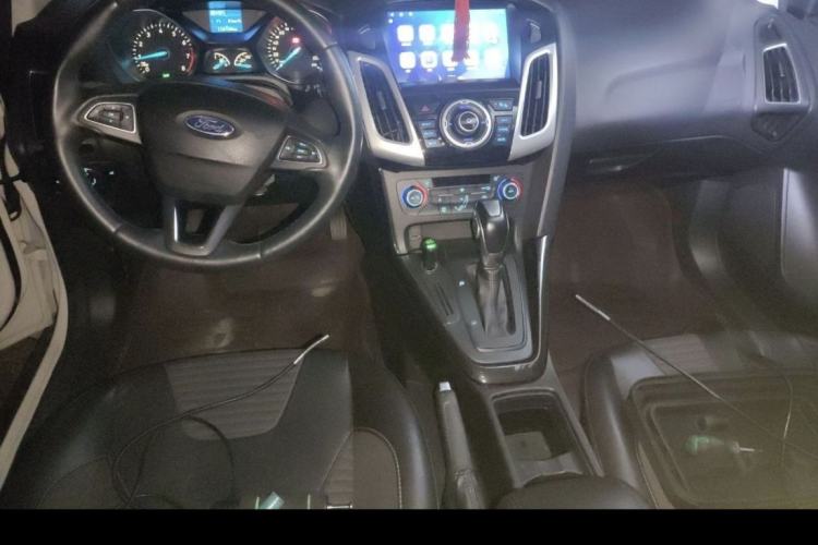 Used Ford Focus 2017 Sedan 1.6L Automatic Fashion Edition Smart Drive Version Interior 3