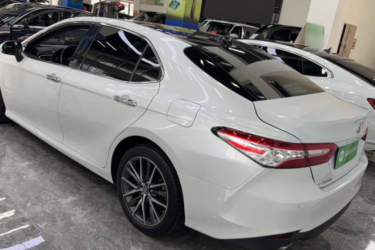 Used Toyota Camry 2021 2.5G Luxury Edition Exterior 5