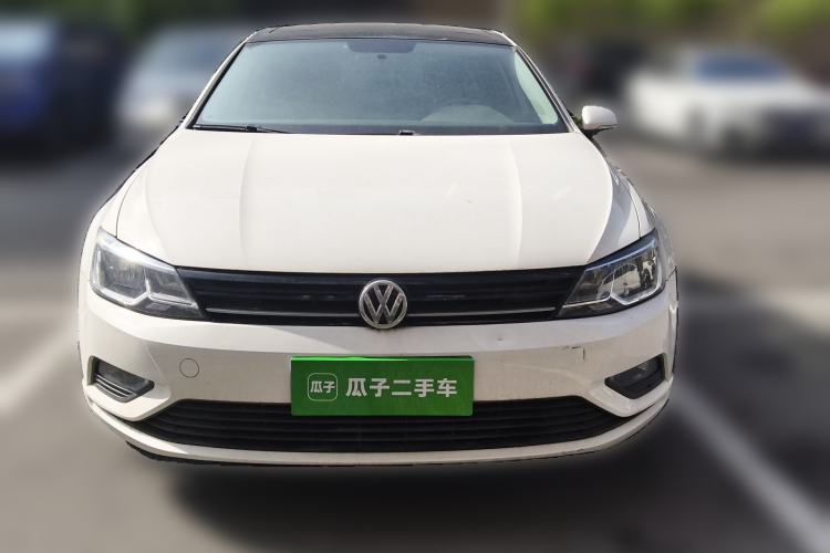 Used Volkswagen Lamando 2015 230TSI DSG Fashion Edition Front