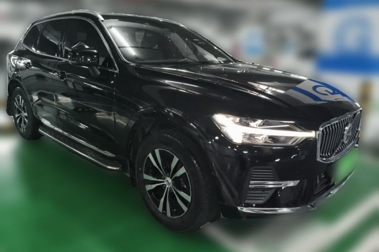 Used Volvo XC60 2023 B5 4x4 Smart Luxury Edition