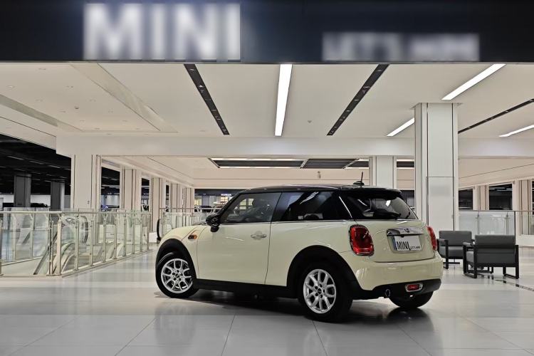 Used MINI 2016 1.2T ONE Exterior 5