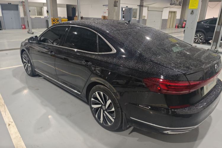 Used Volkswagen Passat 2025 Premium Version 380TSI Dragon Edition Exterior 2