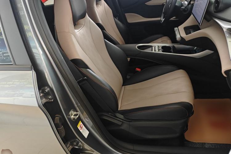 Used BYD Dolphin 2023 420 km Free Version
