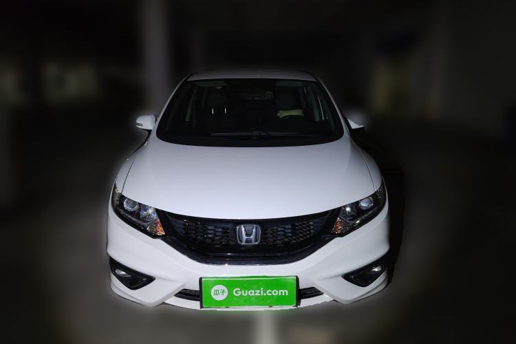 Used Honda Jade 2013 1.8L automatic Comfort version 5 seats