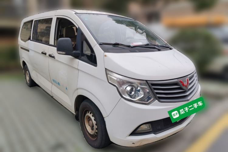 Used Wuling Zhengcheng 2015 1.5L Comfort L3C Front Right 45 Deg