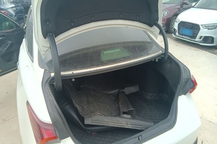 Used Toyota Avalon 2019 2.0L Luxury Edition China VI Standard