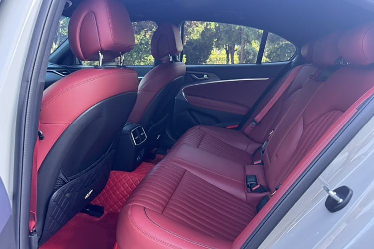 Used Genesis G70 2024 2.0T Hunter Model Rear-Drive Luxury Edition Shooting Brake
