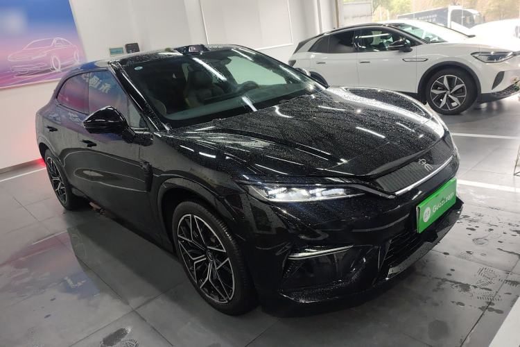 Used BYD Song L EV 2025 Intelligent Driving Version 602 km Range LiDAR-equipped All-Wheel-Drive Type Front Right 45 Deg