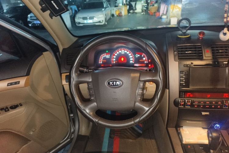 Used Kia Borrego 2008 3.8L Luxury Edition China IV