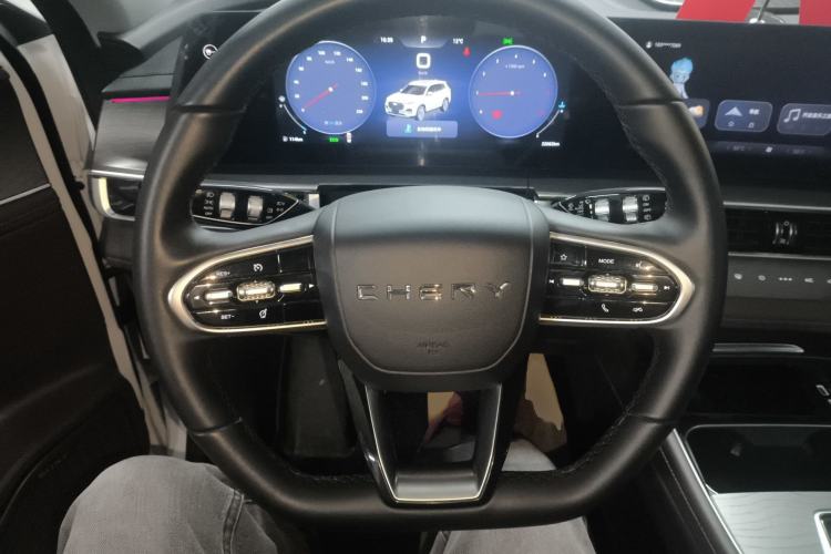 Used Chery Tiggo 8 PLUS 2024 Champion Edition 290TGDI DCT Deluxe Version 5-Seater