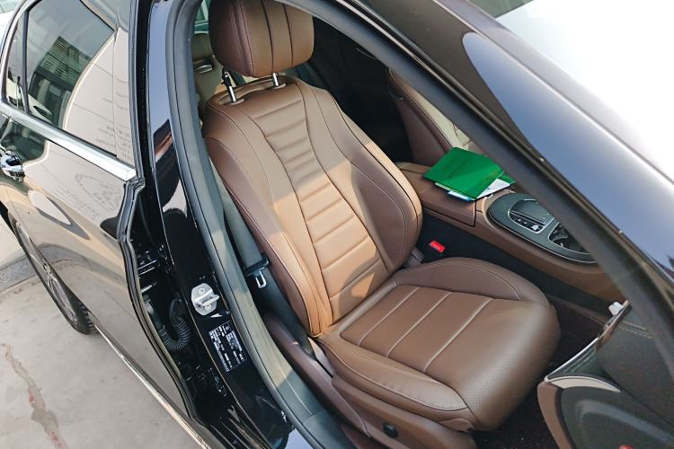 Used Mercedes-Benz E-Class 2022 Revised Version E 300 L Sport Luxury Edition Right Front Seat