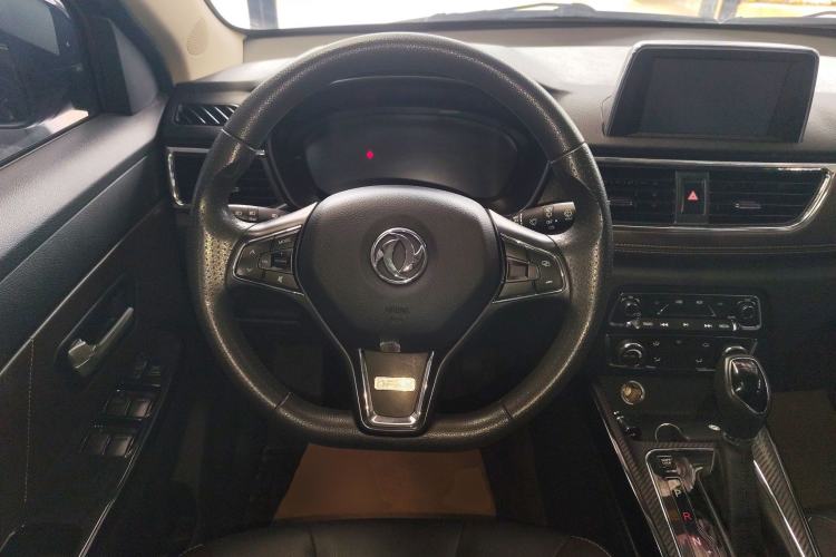 Used Dongfeng Fengon 370 2020 S370 1.5L CVT Luxury Model 5 Seats