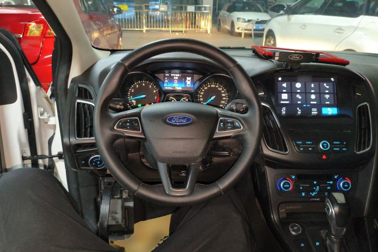 Used Ford Focus 2018 Hatchback Classic EcoBoost 180 Automatic Elite Model