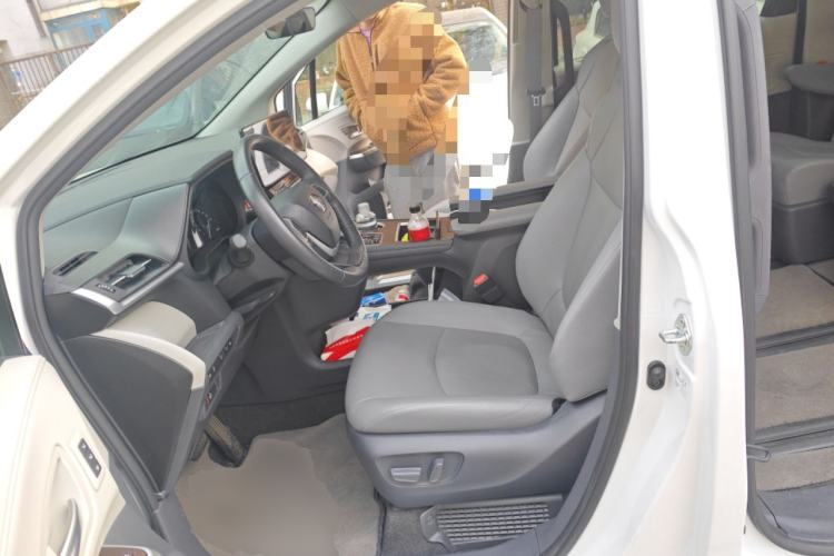 Used Toyota Granvia 2023 2.5L Hybrid Prestige PLUS Edition