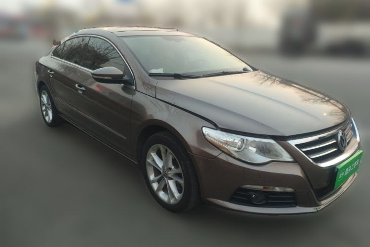 Used Volkswagen FAW-Volkswagen CC 2011 1.8TSI Luxury Model Front Right 45 Deg