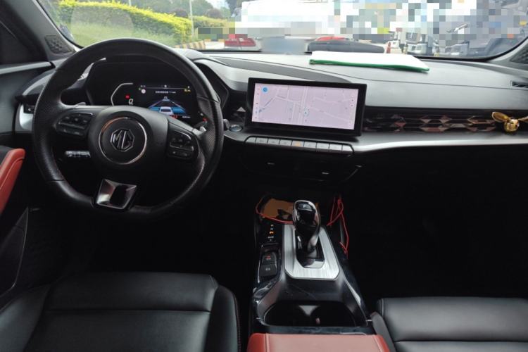 Used MG 5 2021 Revised 300TGI DCT Elegant Luxury Flagship Edition Center Console