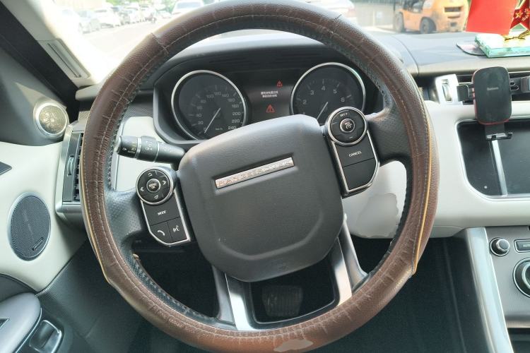 Used Land Rover Range Sport 2014 3.0 SC V6 HSE
