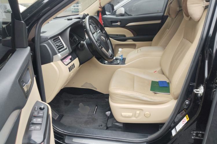 Used Toyota Highlander 2015 2.0T Four-Wheel Drive Luxury Edition 7-Seater
