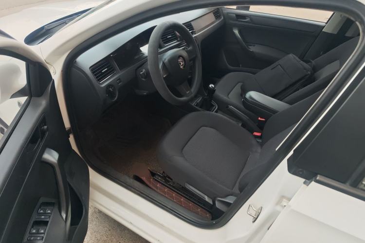 Used Skoda Rapid Spaceback 2016 Revised Version 1.4L Manual Front-Drive Edition