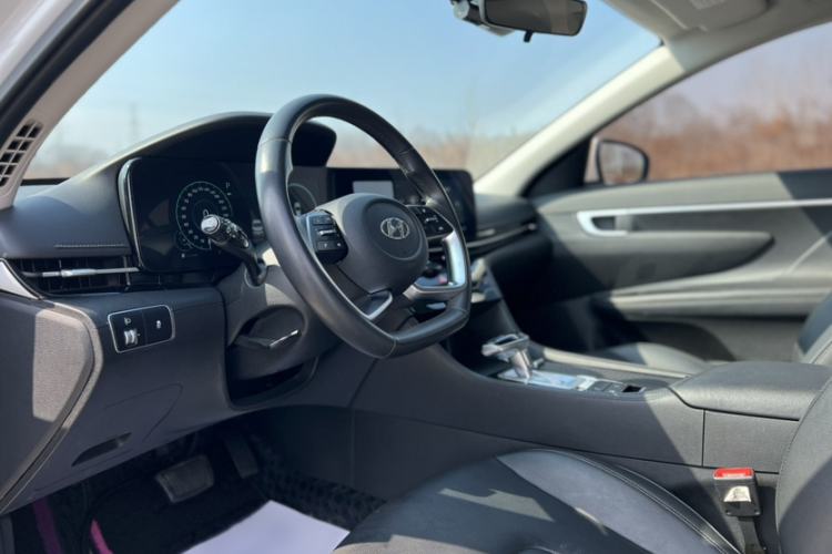 Used Hyundai Mistra 2021 1.8L CVT GLX Elite Edition
