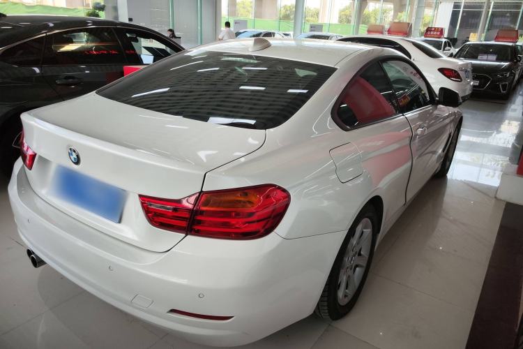 Used BMW 4 Series 2016 420i Fashion Model Rear Right 45 Deg