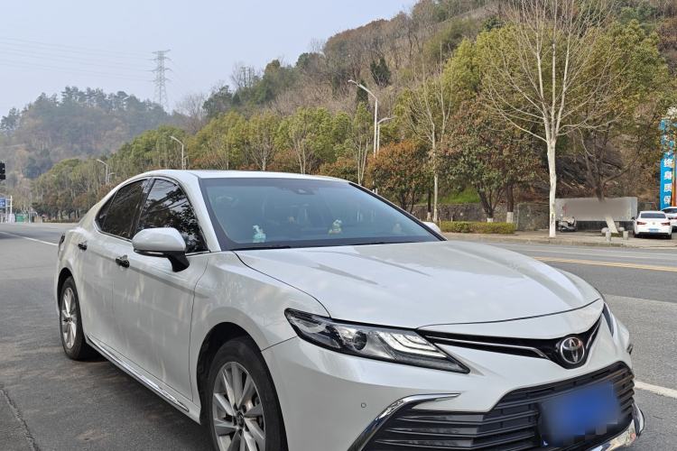 Used Toyota Camry 2023 2.0G Luxury Edition