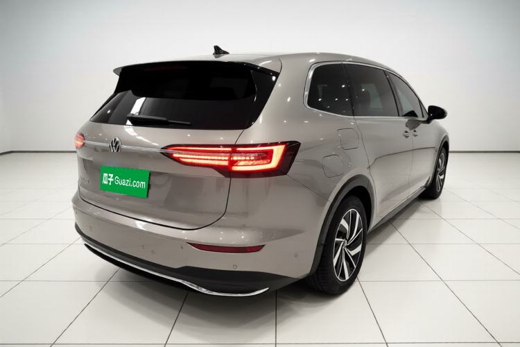 Used Volkswagen Viloran 2023 380TSI Luxury Edition