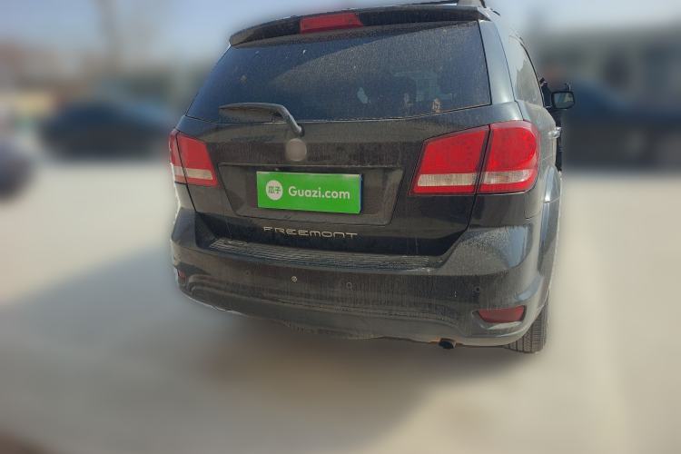 Used Fiat Freemont 2012 2.4L Luxury Edition
