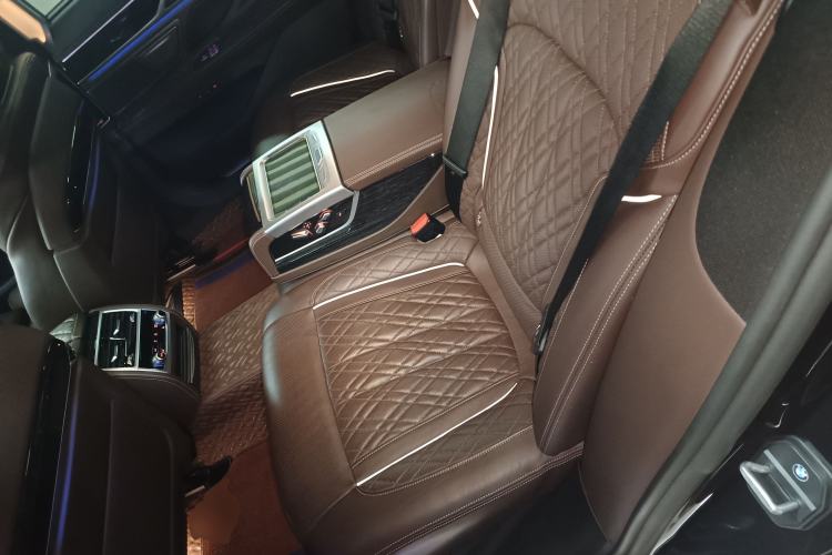 Used BMW 7 Series 2021 740Li Leading Model M Sport Package