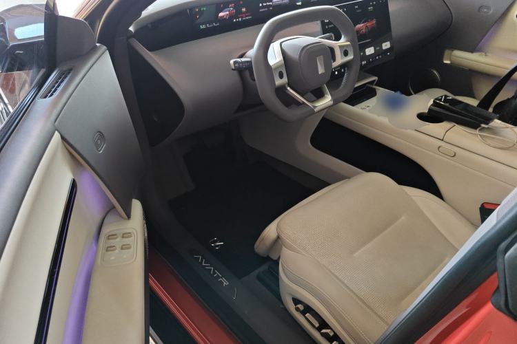 Used Avatr 06 2025 Pro Range-Extended Edition
