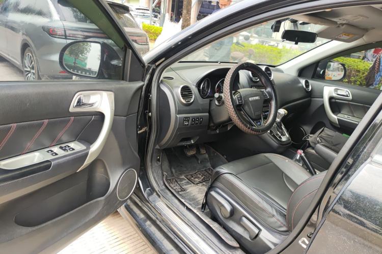 Used Haval H6 2016 Upgraded Model 1.5T Automatic Two-Wheel Drive Elite Version
