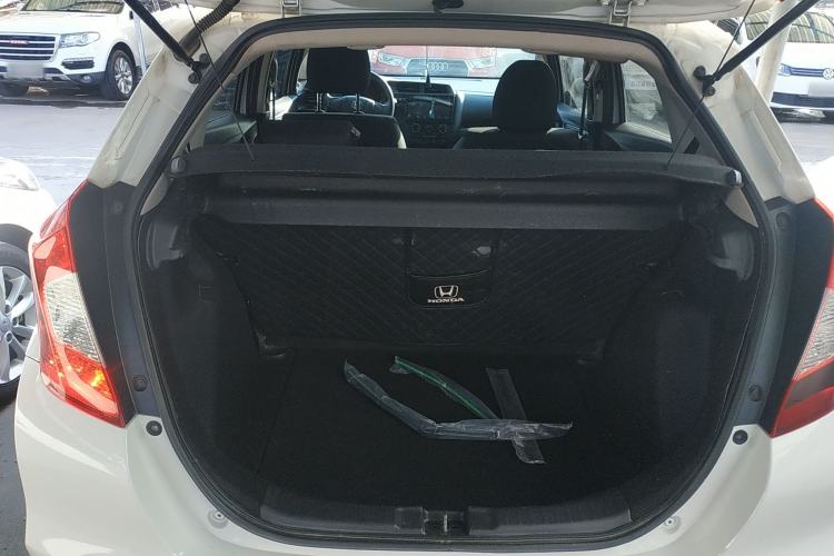 Used Honda Fit 2018 1.5L Manual Comfort Version