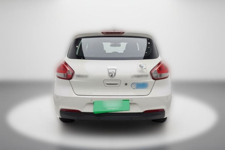 Used Baojun 310 2016 1.2L manual Comfort trim level Exterior 3