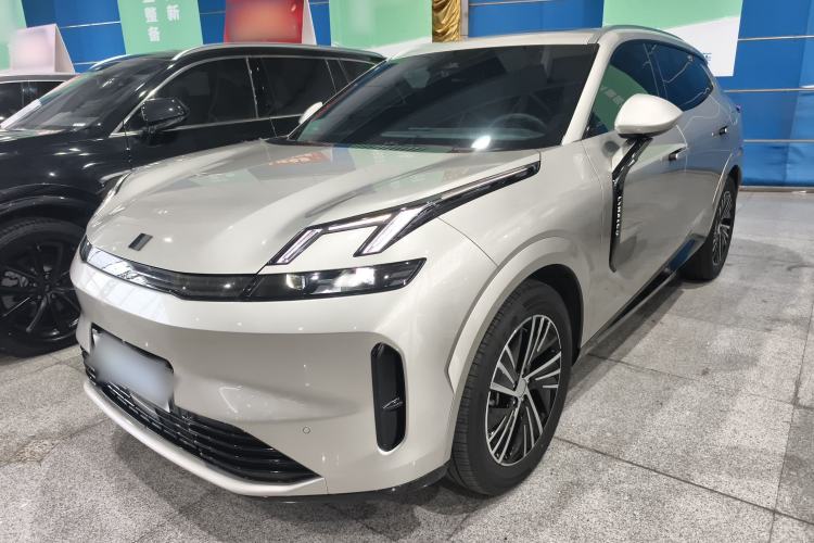 Used Lynk & Co 08 EM-P 2025 120km Long-Range Pro