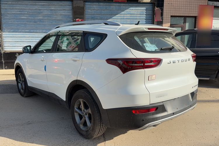 Used JETOUR X70M 2020 Restyled 1.5T Manual Travel Companion Version 7 Seats