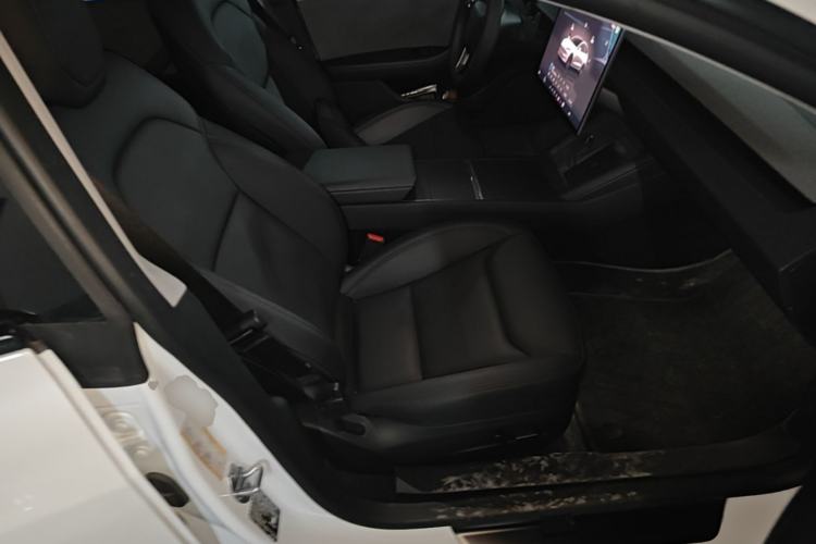 Used Tesla Model 3 2025 Model Revised Rear-Wheel-Drive Version
