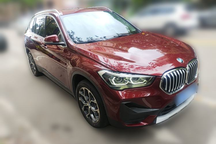Used BMW X1 2021 Restyled sDrive25Li Leading Edition Front Right 45 Deg