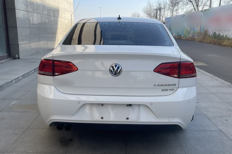 Used Volkswagen Lamando 2018 230TSI DSG Fashion Edition
