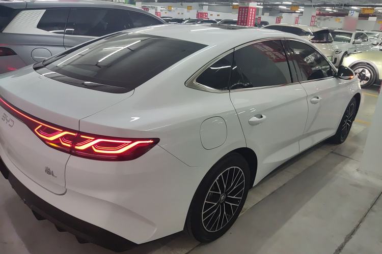 Used BYD Qin L 2024 DM-i 120KM Excellence Model Rear Right 45 Deg