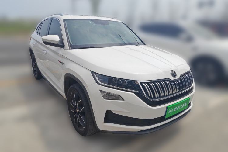 Used Skoda Kodiaq GT 2019 TSI330 Two-Wheel-Drive Luxury Edition China V Standard Front Right 45 Deg