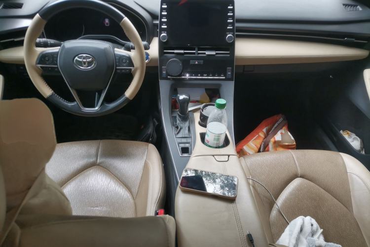 Used Toyota Avalon 2019 Dual-Engine 2.5L Luxury Edition China V Standard Center Console