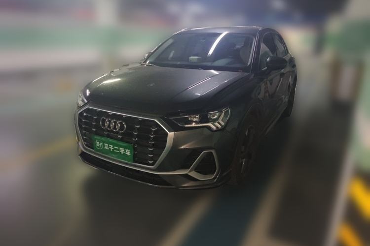 Used Audi Q3 2023 35 TFSI Fashion Dynamic Model (1.4T) Guazi used car, China used car export, Used car for sale, Used cars, Cheapest cars for sale
