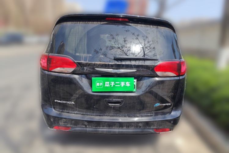 Used Chrysler Grand Voyager PHEV 2019 3.6L Plug-in Hybrid Rear