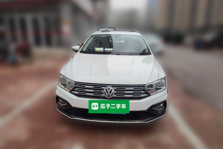 Used Volkswagen C-TREK 2017 1.6L Automatic Comfort Model Front