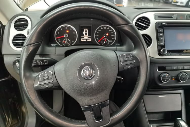 Used Volkswagen Tiguan L 2015 1.8TSI Automatic Two-Wheel Drive Comfort Edition