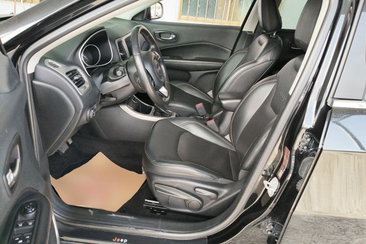 Used Jeep Compass 2017 200T Automatic Family Edition Left Front Seat