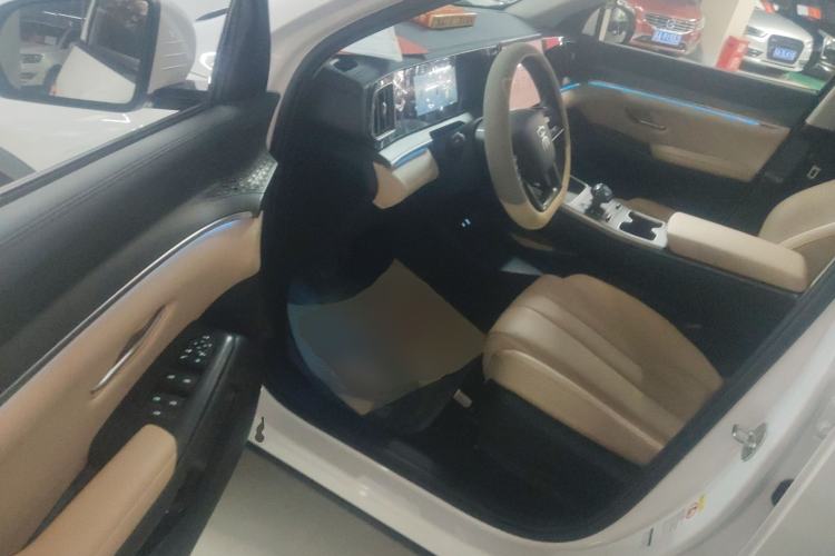 Used BYD Song Pro New Energy 2025 Second-Generation DM-i 115KM Overachiever Trim Driver Seat